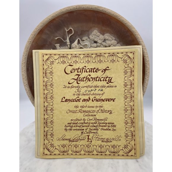 Incolay Plate Lancelot Guinevere Great Romances History Collector Stone Vintage - Picture 10 of 10